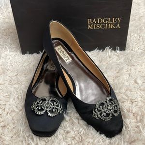 Badgley Mischka Sahara Flats.
